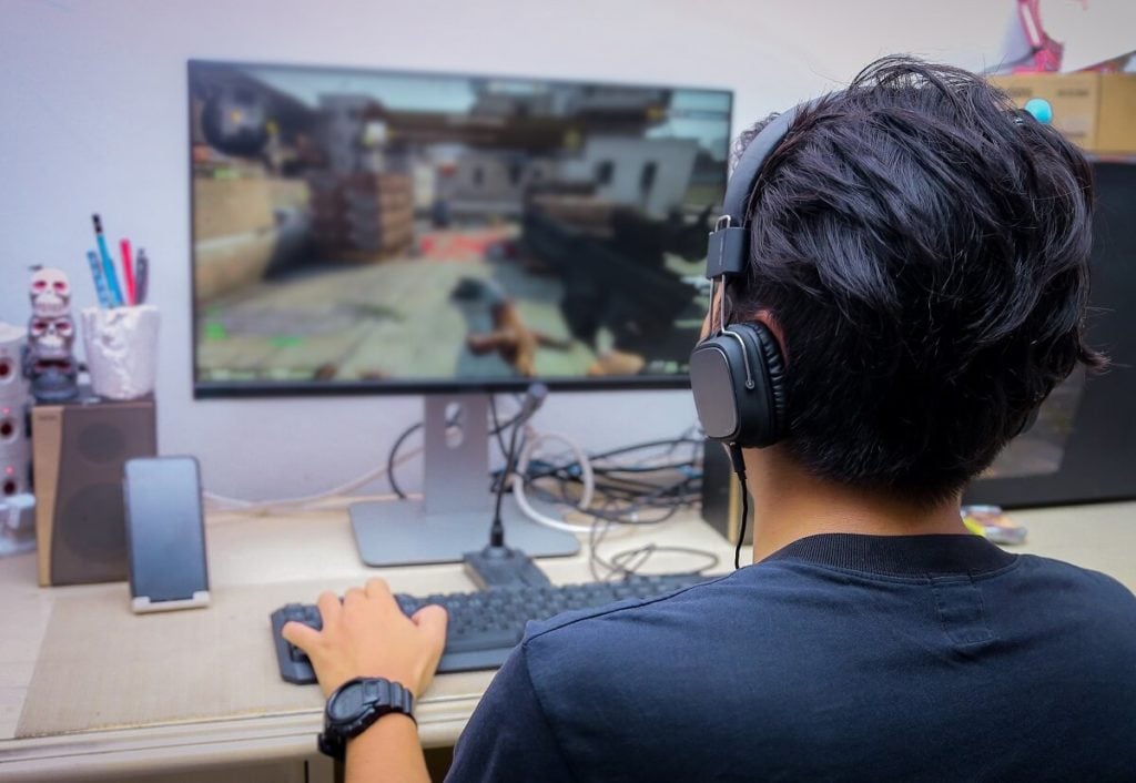 Check FPS In Games