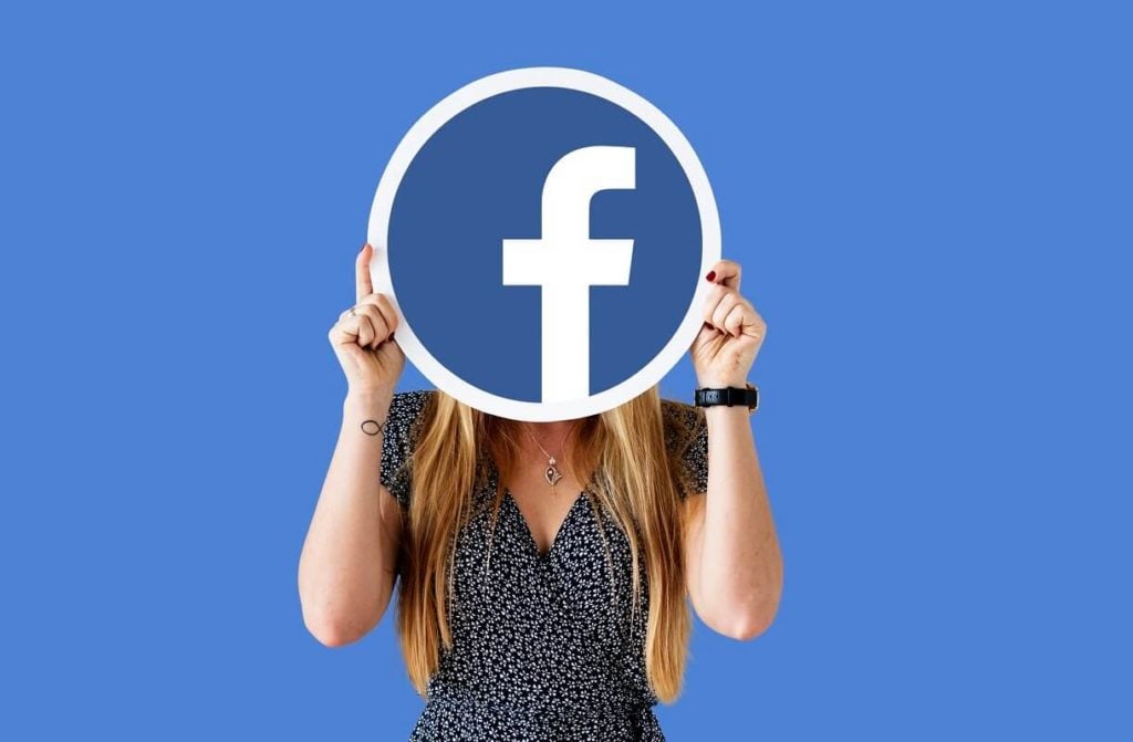 How to Recover Deleted Photos from Facebook Messenger