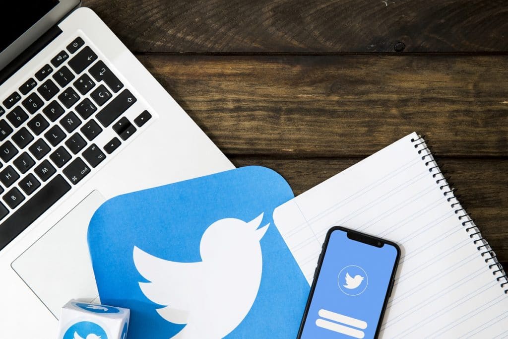 How to delete a retweet from Twitter