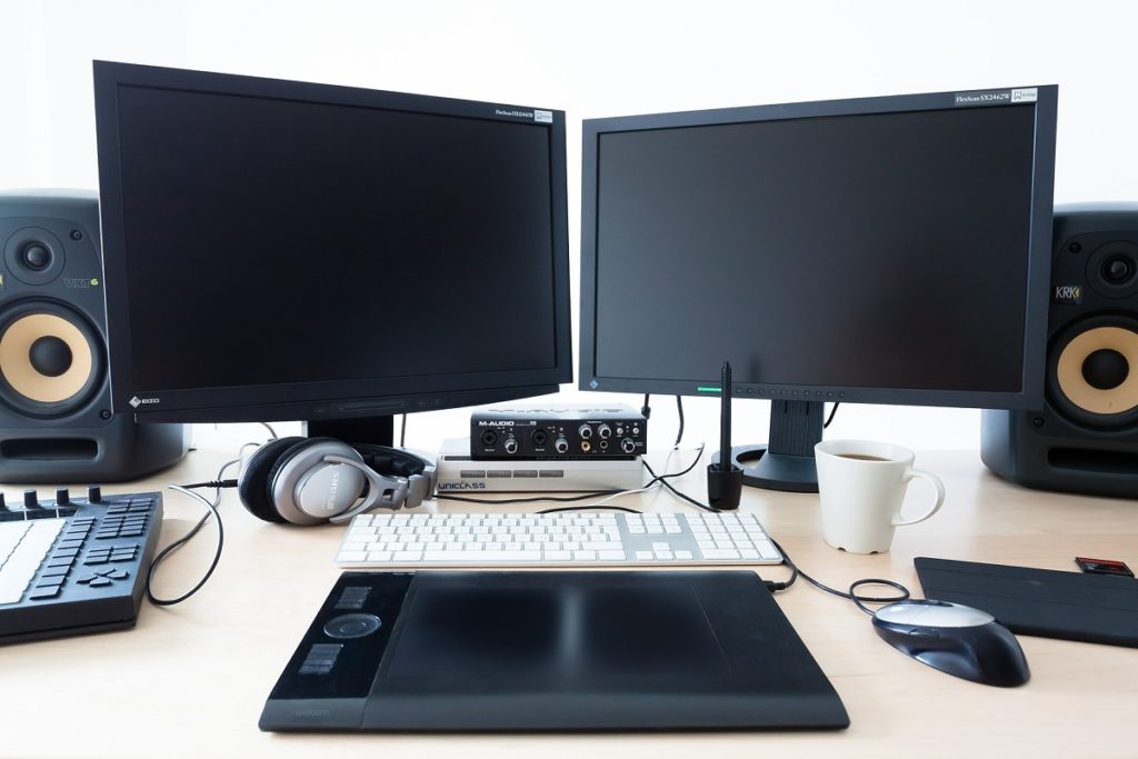 Checklist Before Buying a Used Monitor