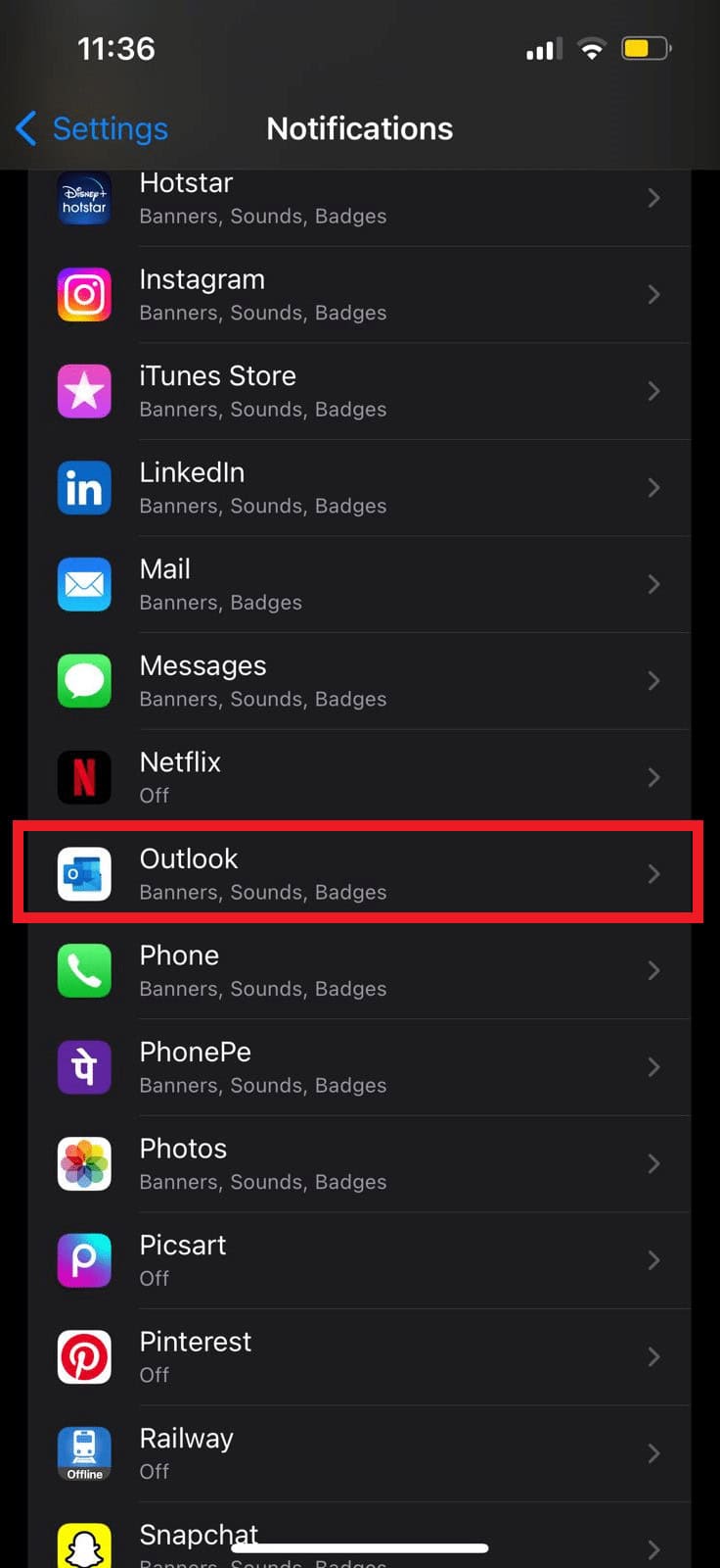 tap on the Outlook app icon | Outlook app calendar push notifications on iPhone