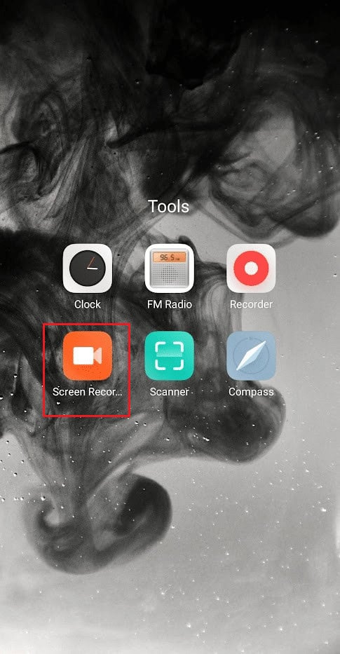exit the Discord app and open the Screen Recorder app